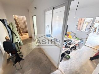 Local comercial en venta en Zona Polígono en Alzira
