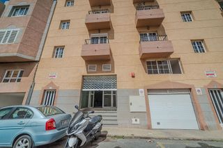 Local comercial en venta en Vecindario norte-Cruce Sardina en Santa Lucía de Tirajana