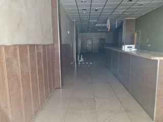 Local comercial en venta en Carcaixent