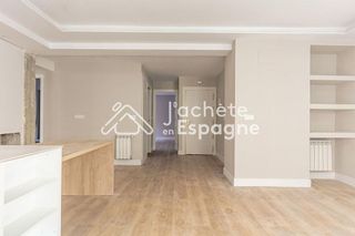 Piso en venta en Bellas Vistas en Madrid