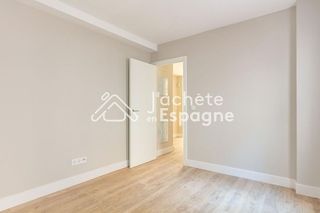 Piso en venta en Bellas Vistas en Madrid