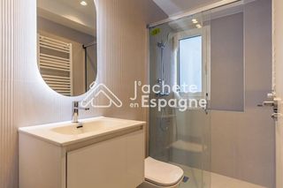 Piso en venta en Bellas Vistas en Madrid