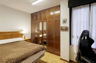 Piso en venta en La Arena en Gijón