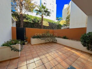 Piso en venta en Torrequebrada en Benalmádena
