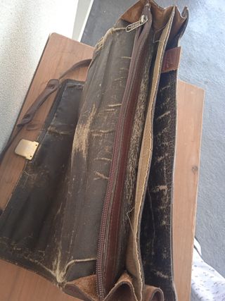 Maletín de cuero marrón vintage