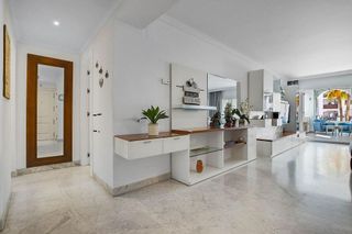 Piso en venta en Playamar en Torremolinos