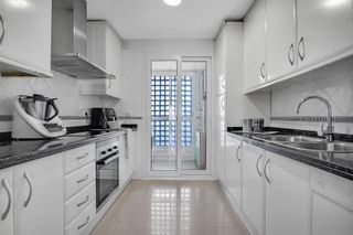 Piso en venta en Playamar en Torremolinos