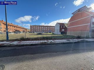 Terreno en venta en Trobajo del Camino en San Andrés del Rabanedo