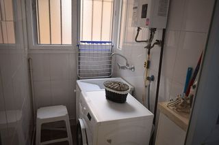 Piso en venta en La Goleta - San Felipe Neri en Málaga