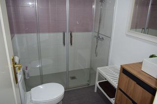 Piso en venta en La Goleta - San Felipe Neri en Málaga