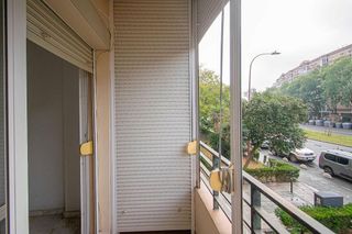 Piso en venta en Colores - Entreparques en Sevilla