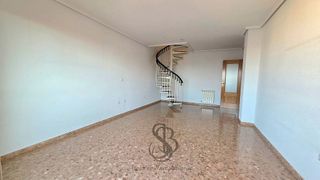 Piso en venta en Garbinet en Alicante