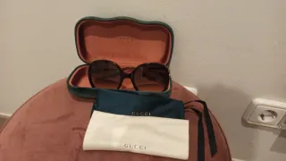 Gafas de sol Gucci marrones y verdes