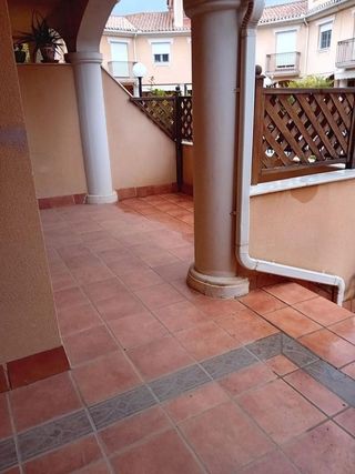 Casa en alquiler en San Miguel en Armilla