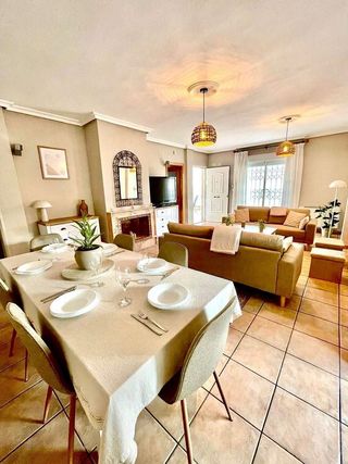 Chalet en alquiler en Altos - La Florida en Orihuela