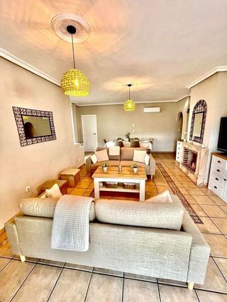 Chalet en alquiler en Altos - La Florida en Orihuela