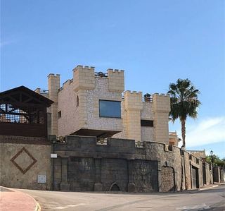 Chalet en alquiler en Coín