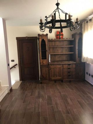 Chalet en alquiler en Coín