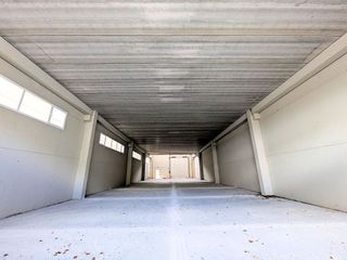 Nave industrial en alquiler en Amposta