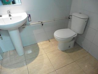 Local comercial en alquiler en Roca del Vallès, la