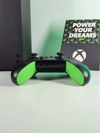 Xbox Series X 1TB Controller Edizione Speciale 20 Anni