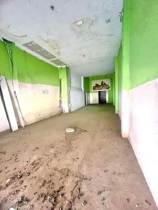 Local comercial en alquiler en Príncep de Viana - Clot -Xalets Humbert Torres en Lleida