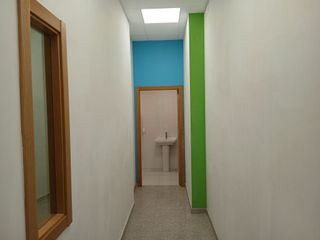 Local comercial en alquiler en Instituts - Universitat en Lleida