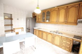 Chalet en venta en Baza