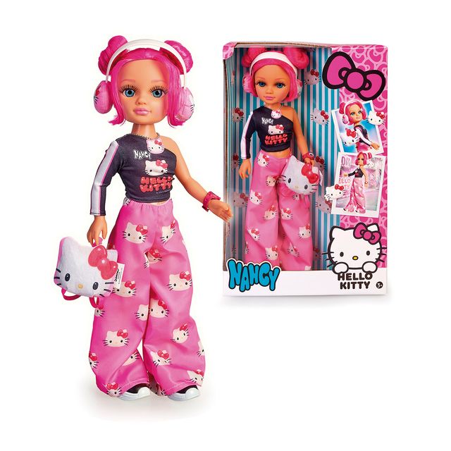 NANCY HELLO KITTY 45cm FASHION Famosa A ESTRENAR