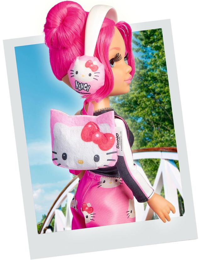 NANCY HELLO KITTY 45cm FASHION Famosa A ESTRENAR