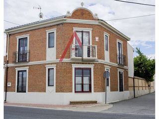 Chalet en venta en Santiuste de San Juan Bautista