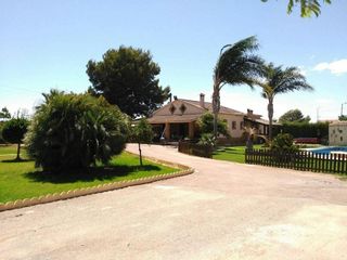 Chalet en venta en Torre-Pacheco ciudad en Torre Pacheco