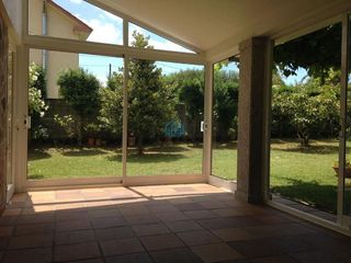 Chalet en venta en Ares