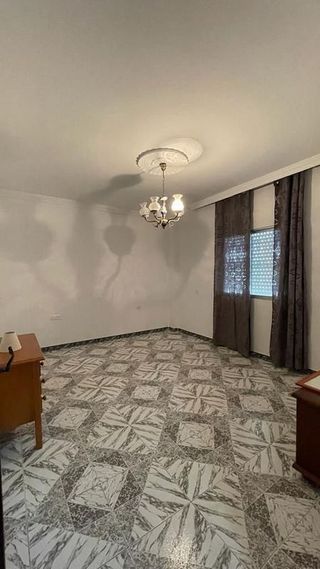 Chalet en venta en La Banda - Campo de Fútbol en Chiclana de la Frontera