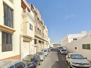 Casa adosada en venta en Centro - La Vega Alta en Arrecife