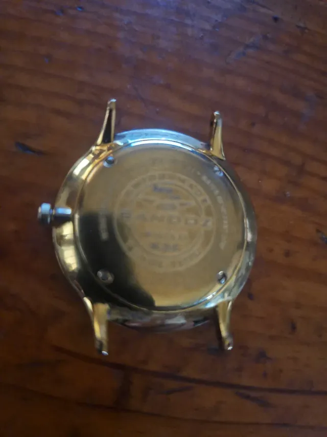 Reloj Sandoz Dorado y Blanco