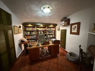 Chalet en venta en Elda