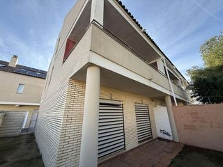 Casa adosada en venta en Doctor Palos - Alto Palancia en Sagunto