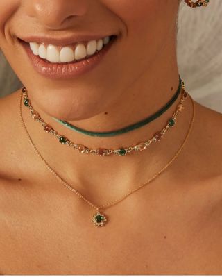 Collar Apodemia verde y dorado