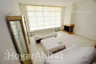 Casa adosada en venta en Zona Llombai en Burriana