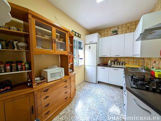 Chalet en venta en Linares