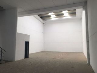 Nave industrial en alquiler en Los Olivos - Los Ángeles - Perales del río en Getafe