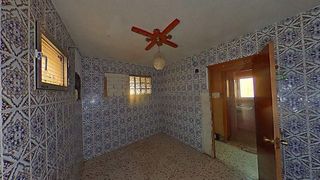 Chalet en venta en La Granja-La Colina-Los Pastores en Algeciras