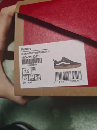 Zapatillas Vans Negras y Marrones