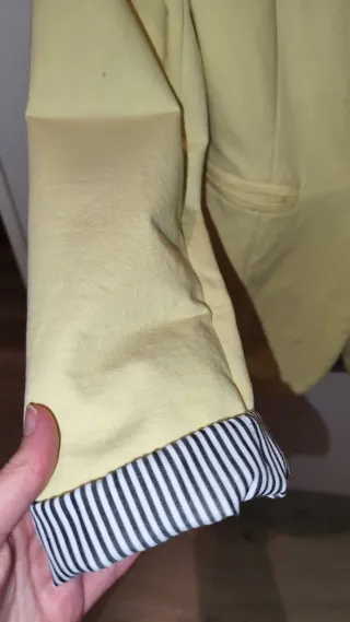 Blazer americana amarillo limón