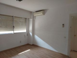 Oficina en alquiler en Barrio Alto - San Félix - Oliveros - Altamira en Almería