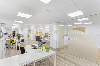 Local comercial en alquiler en Ensanche - Diputación en Alicante