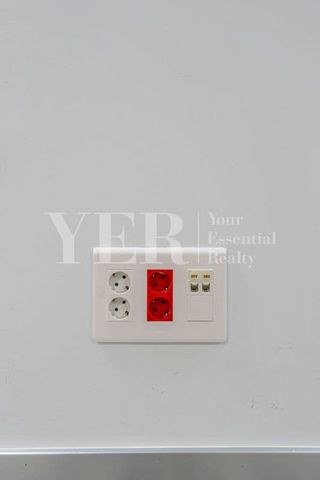 Local comercial en alquiler en Ensanche - Diputación en Alicante