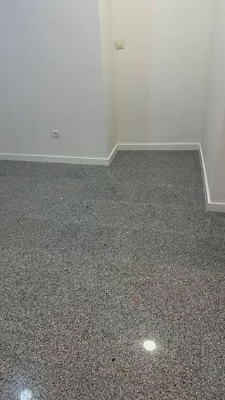 Local comercial en alquiler en Universidad en Ciudad Real