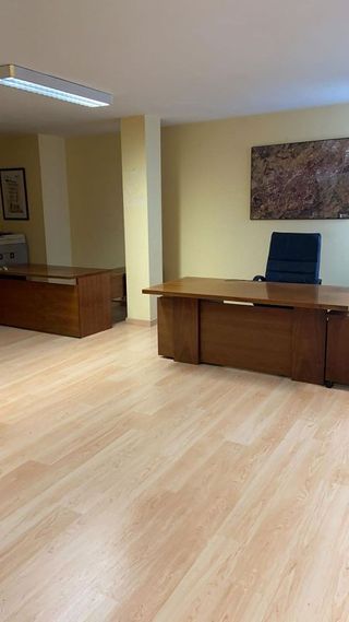 Oficina en alquiler en Zona Teatro Campoamor en Oviedo